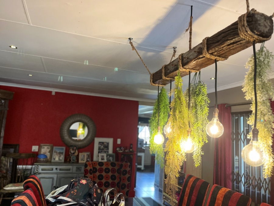 Commercial Property for Sale in Vyfhoek A H North West